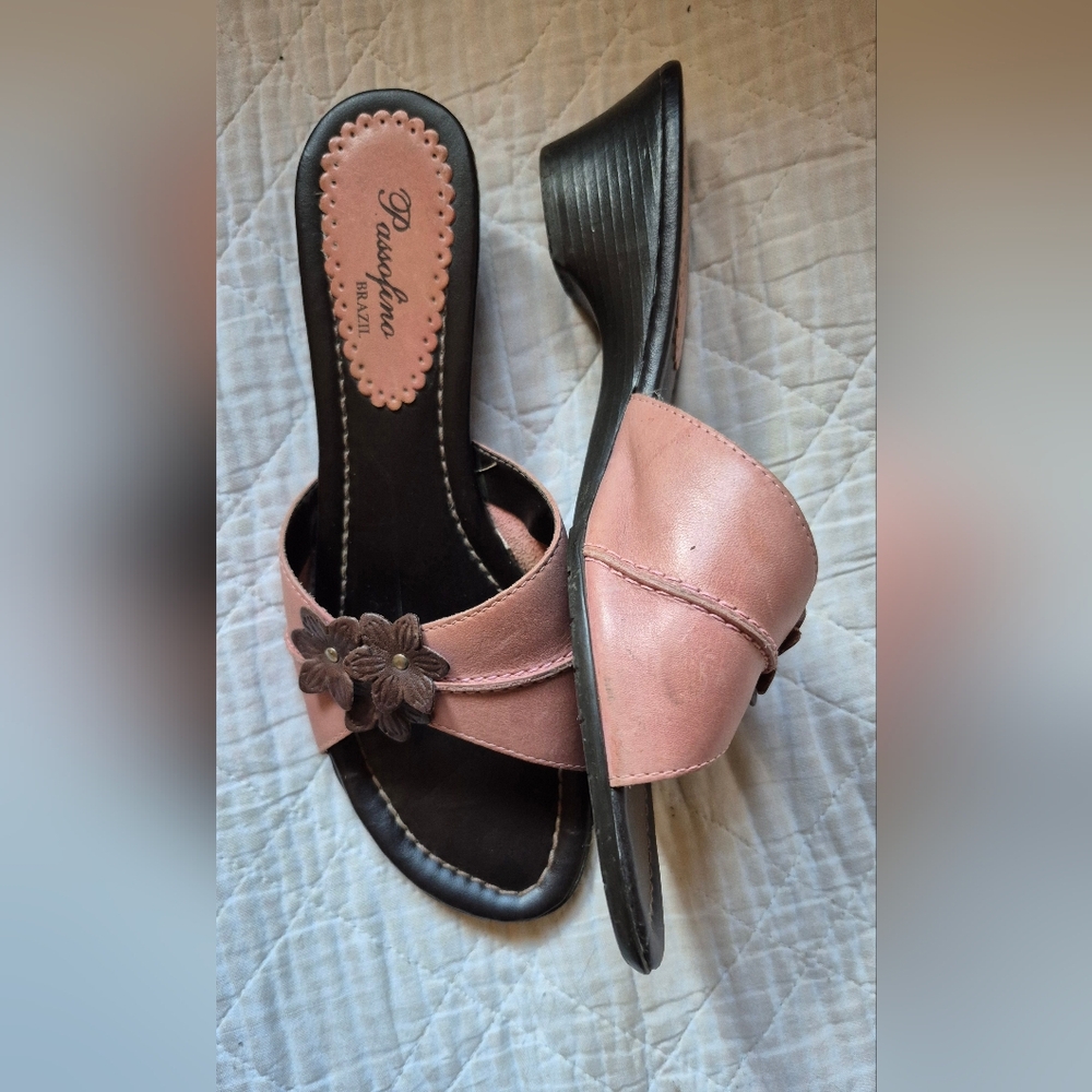 Women's Pink Sandals